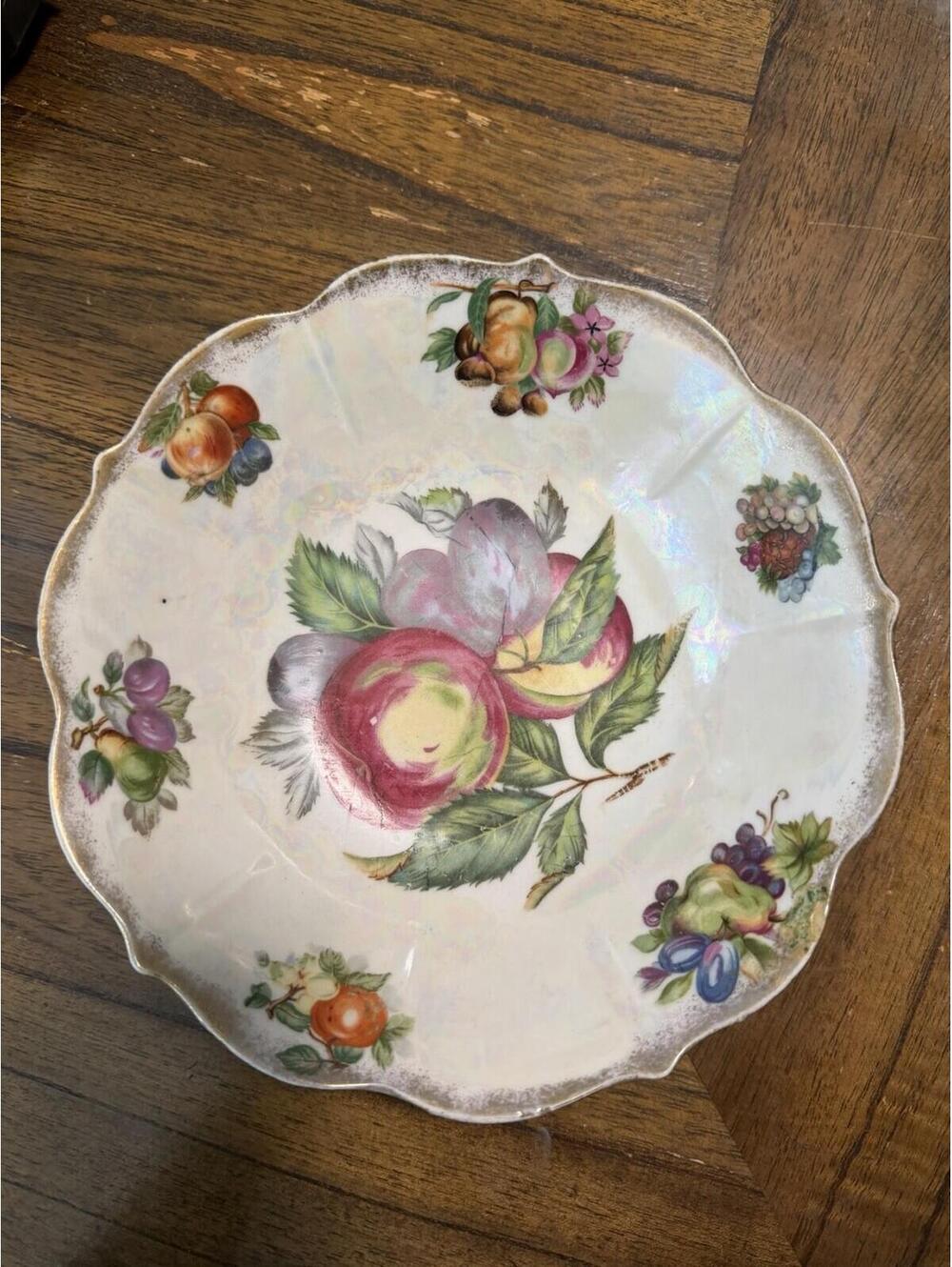 Porcelain Fruit Pattern Plate Iridescent Scalloped Edge Round Printed Back